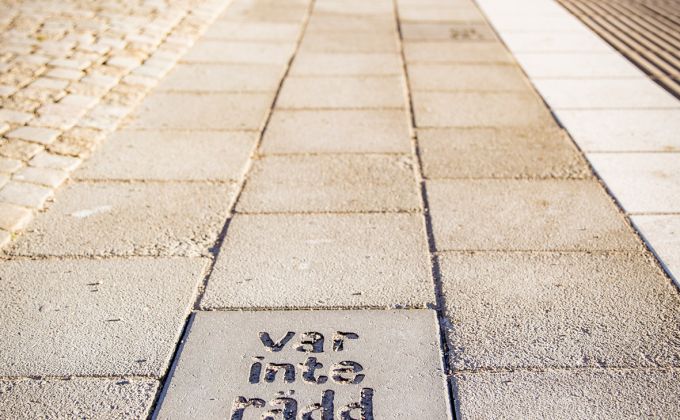 Stadsvandring: Vilket golv har vår stad? Utforska Falkenbergs mönster och former. Från 6 år